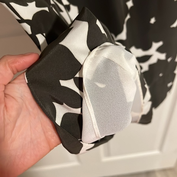 Banana Republic Silk Cap Sleeve Floral Midi Dress - Picture 6 of 12